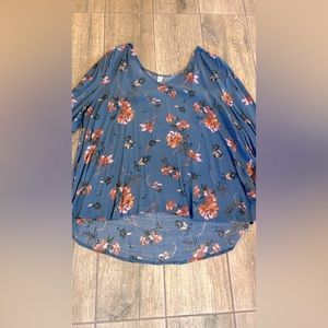 BP brand pretty floral blouse with low high detail.